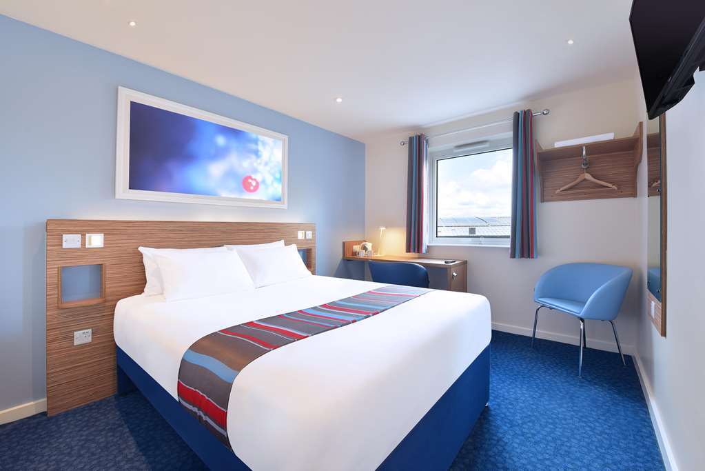Travelodge Barnsley Habitación foto